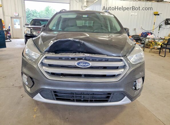 1FMCU9GD9HUB07076 2017 FORD ESCAPE Gray წინა ხედი