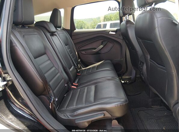 1FMCU9GD9HUE82952 2017 FORD ESCAPE Black VIN კოდის სტიკერის ხედი