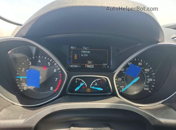 1FMCU9GD9JUA74358 2018 FORD ESCAPE Серебряный Вид щитка приборов