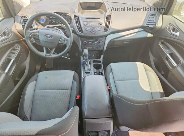 1FMCU9GD9JUA74358 2018 FORD ESCAPE Серебряный Вид панели приборов
