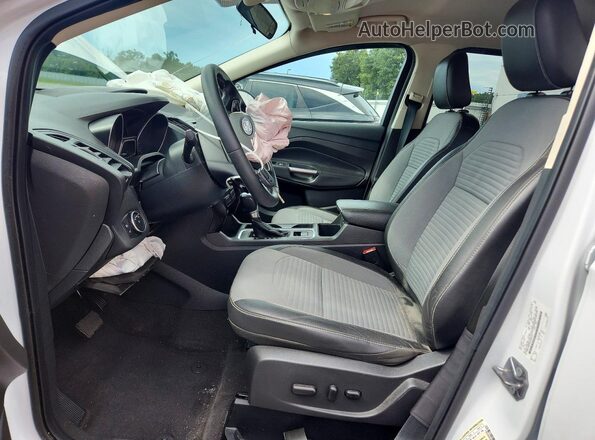 1FMCU9GD9JUB55411 2018 FORD ESCAPE White Սալոնի դիմացի տեսք