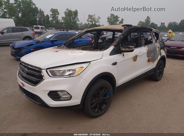 1FMCU9GD9JUC00993 2018 FORD ESCAPE White Przód lewy