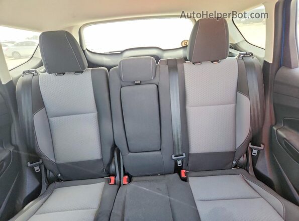 1FMCU9GD9JUC37428 2018 FORD ESCAPE Blue Vista de los asientos traseros