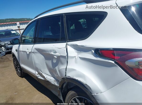 1FMCU9GD9JUC59882 2018 FORD ESCAPE White 
