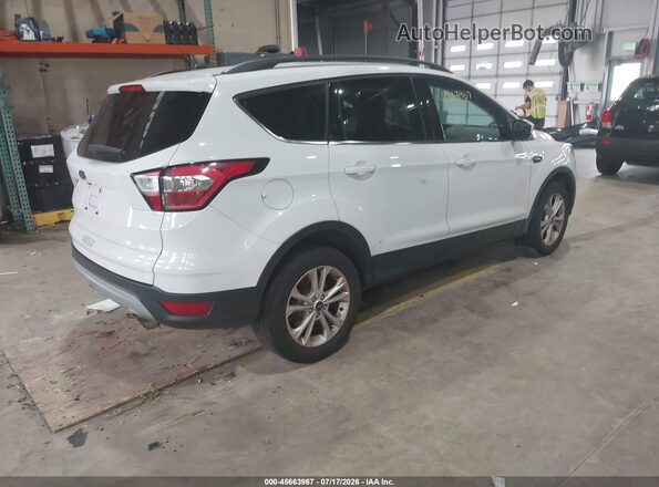 1FMCU9GD9JUD19594 2018 FORD ESCAPE Белый Задняя правая четверть