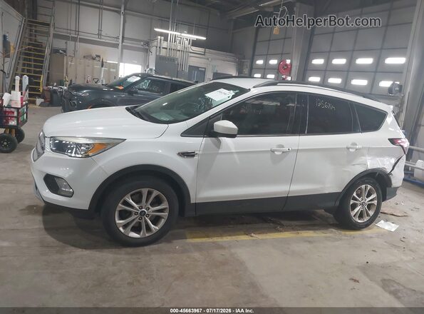 1FMCU9GD9JUD19594 2018 FORD ESCAPE Белый Панорамный вид салона 360°