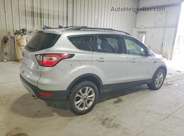 1FMCU9GD9JUD33186 2018 FORD ESCAPE Серый Задняя правая четверть