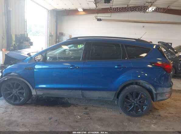 1FMCU9GD9KUA99262 2019 FORD ESCAPE Blue Vista interior de 360 grados