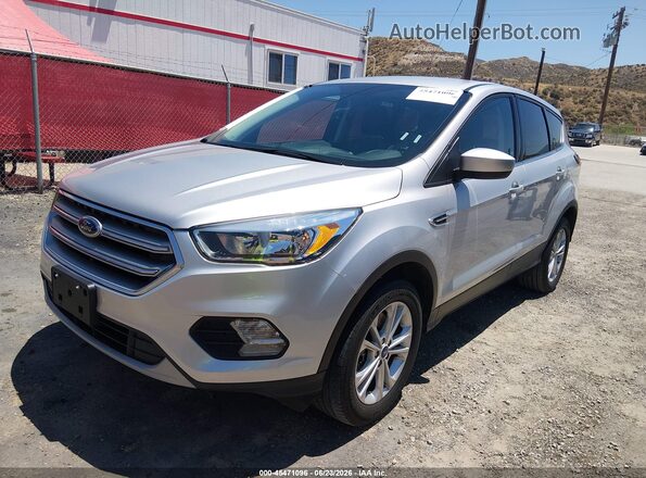 1FMCU9GDXHUA41279 2017 FORD ESCAPE Silver Przód lewy