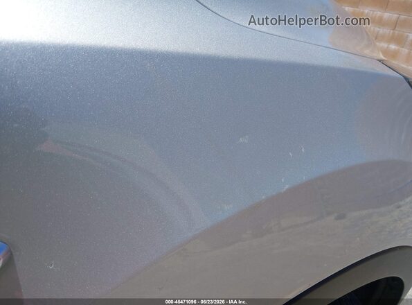 1FMCU9GDXHUA41279 2017 FORD ESCAPE Silver Widok zestawu wskaźników