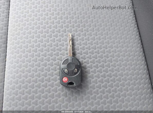 1FMCU9GDXHUD33918 2017 FORD ESCAPE Красный Вид панели приборов