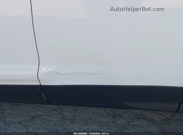 1FMCU9GDXHUD45471 2017 FORD ESCAPE White Front view