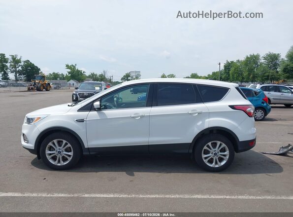 1FMCU9GDXHUD99675 2017 FORD ESCAPE Белый Панорамный вид салона 360°