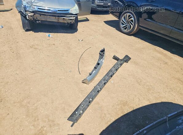 1FMCU9GDXHUE05183 2017 FORD ESCAPE Silver ძრავის განყოფილების ხედი