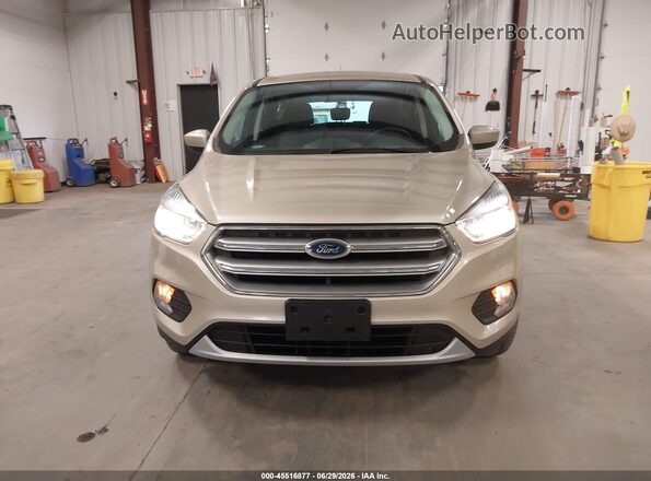 1FMCU9GDXHUE50401 2017 FORD ESCAPE Tan Սարքավորումների վահանակի տեսք