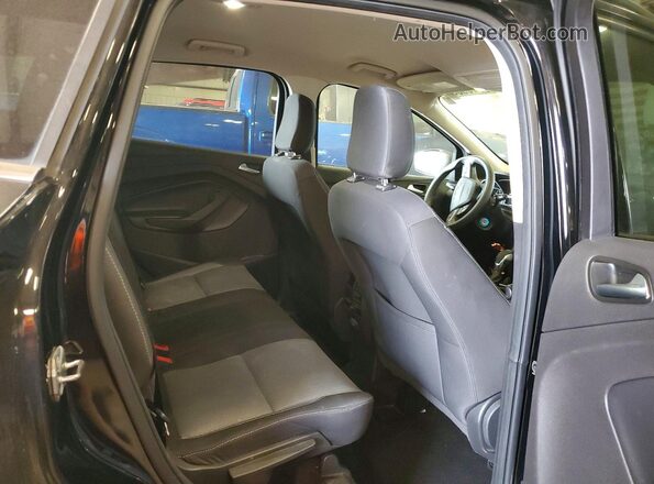 1FMCU9GDXJUA29929 2018 FORD ESCAPE Black Rear interior view