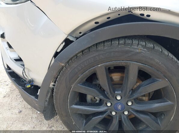 1FMCU9GDXJUB09683 2018 FORD ESCAPE Silver 