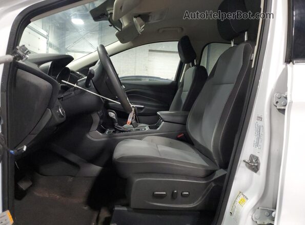 1FMCU9GDXJUC49586 2018 FORD ESCAPE White Սալոնի դիմացի տեսք
