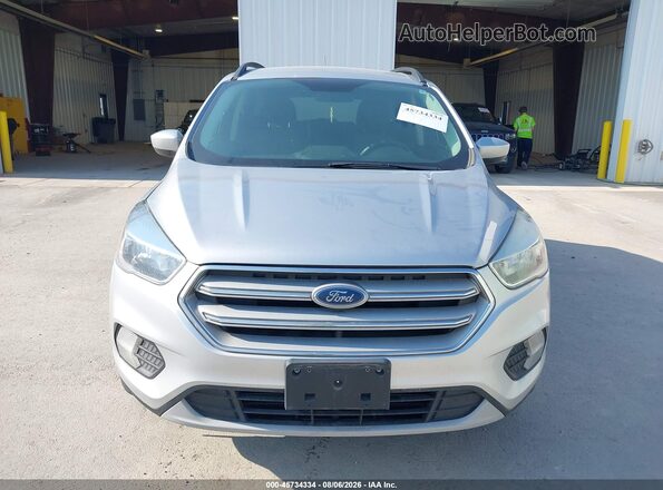 1FMCU9GDXJUC88601 2018 FORD ESCAPE Silver ხელსაწყოთა პანელის ხედი