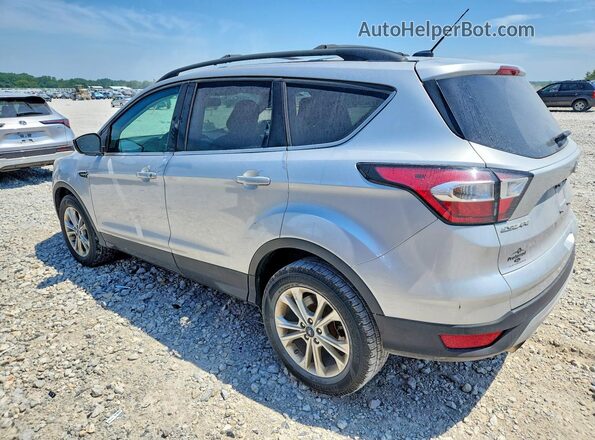 1FMCU9GDXJUD06692 2018 FORD ESCAPE Серебряный Задняя левая четверть