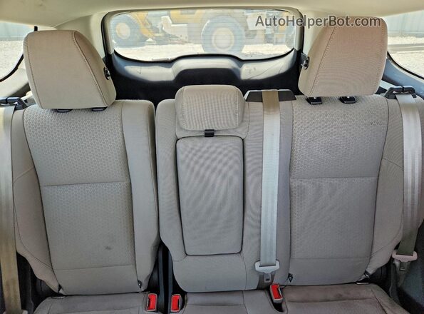 1FMCU9GDXJUD06692 2018 FORD ESCAPE Серебряный Вид задних сидений