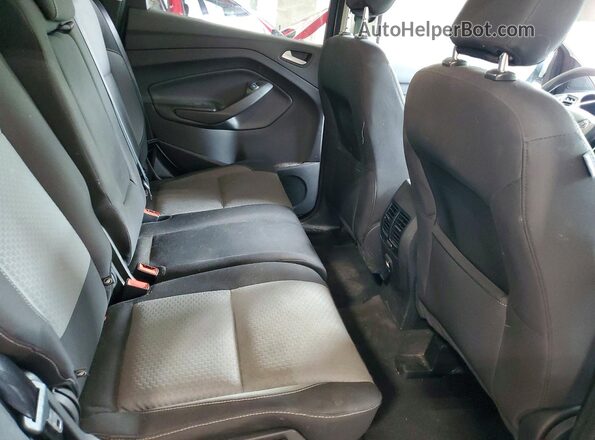 1FMCU9GDXKUB18949 2019 FORD ESCAPE Silver Vista interior trasera