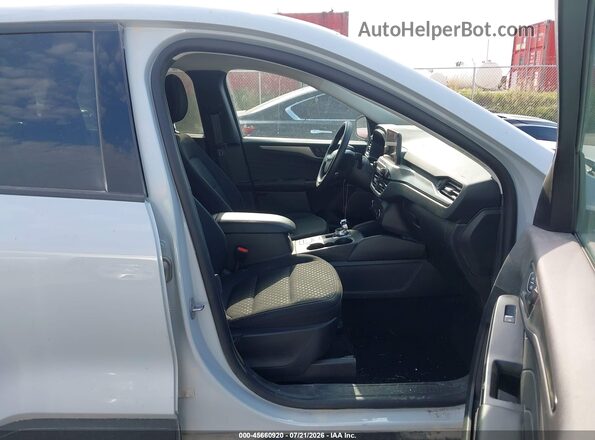 1FMCU9GN3SUB59755 2025 FORD ESCAPE Gray Widok wnętrza z przodu
