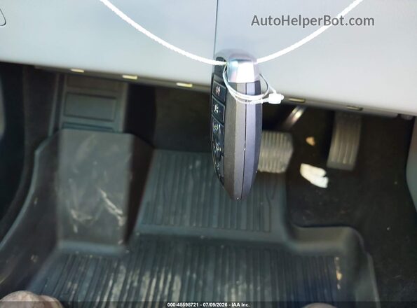 1FMCU9GN4TUA25399 2026 FORD ESCAPE Красный Вид панели приборов