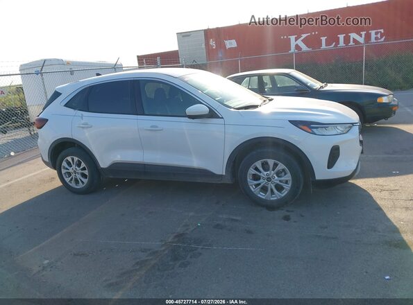 1FMCU9GN7PUA52800 2023 FORD ESCAPE White Widok wnętrza z tyłu