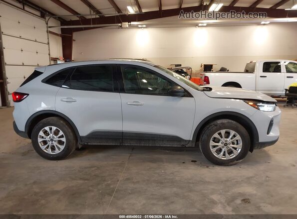 1FMCU9GN7SUB63579 2025 FORD ESCAPE White Widok wnętrza z tyłu