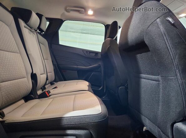 1FMCU9GNXSUB03991 2025 FORD ESCAPE Silver უკანა სალონის ხედი
