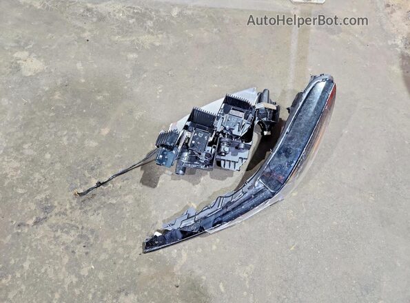 1FMCU9GNXSUB03991 2025 FORD ESCAPE Silver VIN კოდის სტიკერის ხედი