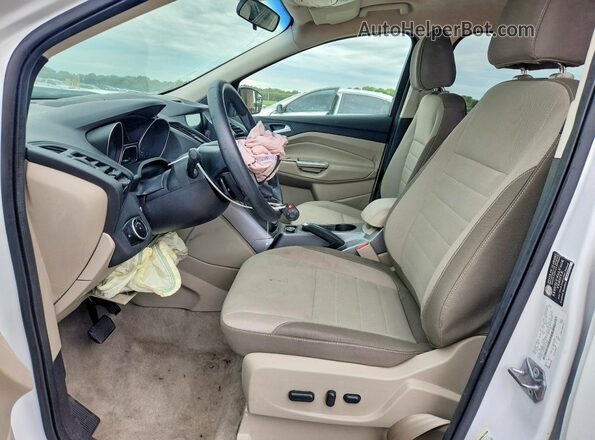 1FMCU9GX0GUC01517 2016 FORD ESCAPE White Вид салону спереду