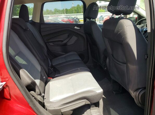 1FMCU9GX2GUA85656 2016 FORD ESCAPE Red Rear interior view