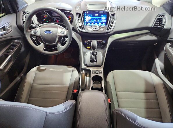 1FMCU9GX3GUA82250 2016 FORD ESCAPE Burgundy Widok deski rozdzielczej