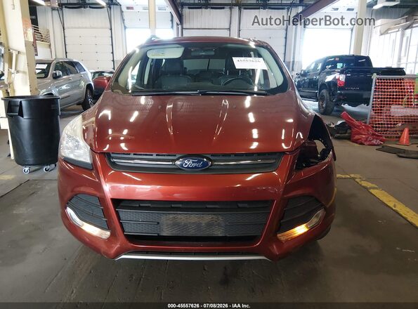1FMCU9GX4GUB39409 2016 FORD ESCAPE Maroon Rear interior view