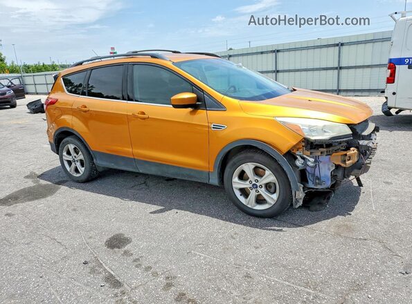 1FMCU9GX5GUC00962 2016 FORD ESCAPE Orange Front right