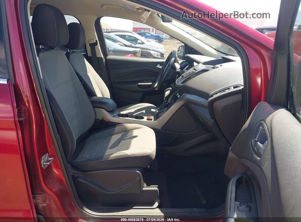1FMCU9GX7GUB39680 2016 FORD ESCAPE Красный Вид салона спереди