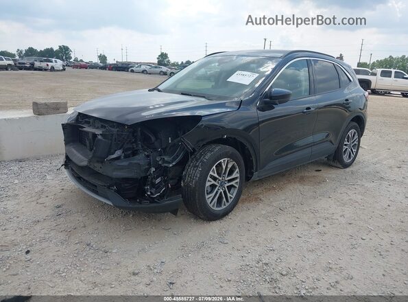 1FMCU9H63MUB04376 2021 FORD ESCAPE Черный Передняя левая четверть