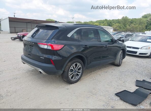 1FMCU9H63MUB04376 2021 FORD ESCAPE Черный Задняя правая четверть