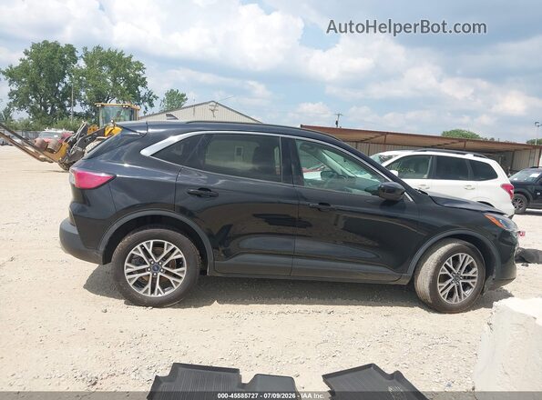 1FMCU9H63MUB04376 2021 FORD ESCAPE Черный Панорамный вид салона 360°