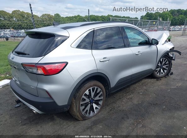 1FMCU9H93LUC58739 2020 FORD ESCAPE Серебряный Задняя правая четверть