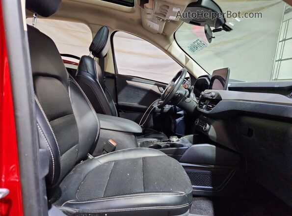 1FMCU9H96LUA89302 2020 FORD ESCAPE Red Widok wnętrza z przodu