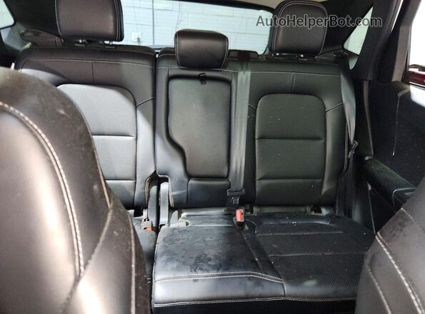 1FMCU9H96LUA89302 2020 FORD ESCAPE Red Widok tylnych siedzeń