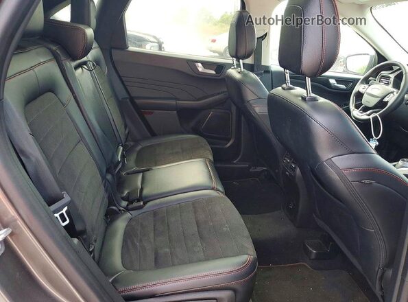 1FMCU9H97NUB83045 2022 FORD ESCAPE Gray Rear interior view