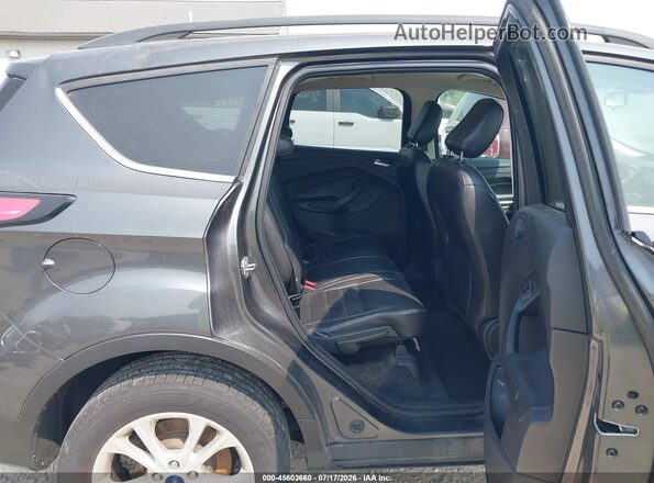1FMCU9HD0JUB23591 2018 FORD ESCAPE Gray VIN sticker view