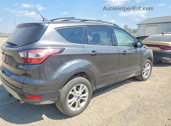 1FMCU9HD0JUD30434 2018 FORD ESCAPE Серый Задняя правая четверть