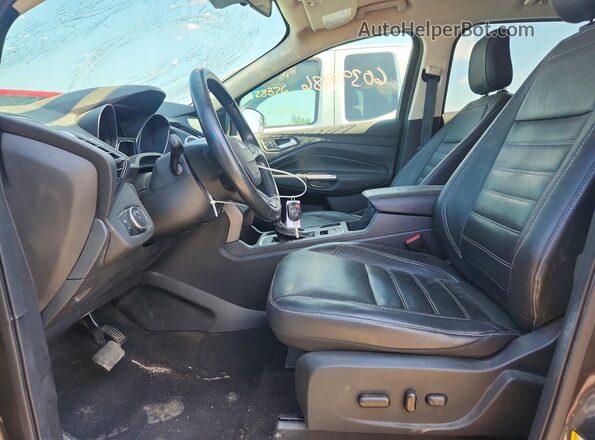 1FMCU9HD0JUD30434 2018 FORD ESCAPE Серый Вид салона спереди