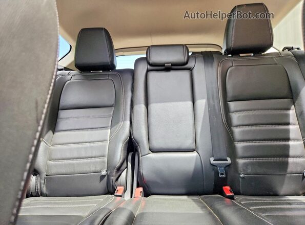 1FMCU9HD1JUD24934 2018 FORD ESCAPE Black Rear seats view