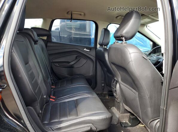 1FMCU9HD2JUB35323 2018 FORD ESCAPE Black Rear interior view